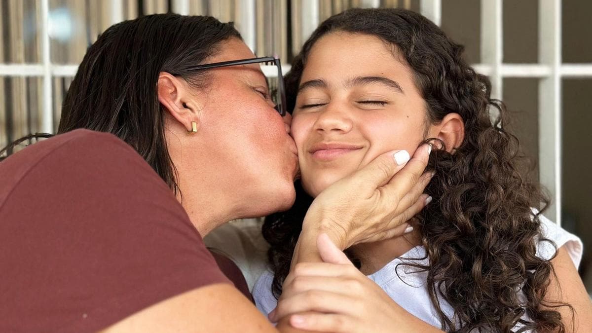 "Comí kétchup y queso y eso me mantuvo consciente": la BBC habla con la niña de 12 años que sobrevivió 32 horas bajo los escombros tras los terremotos de Venezuela