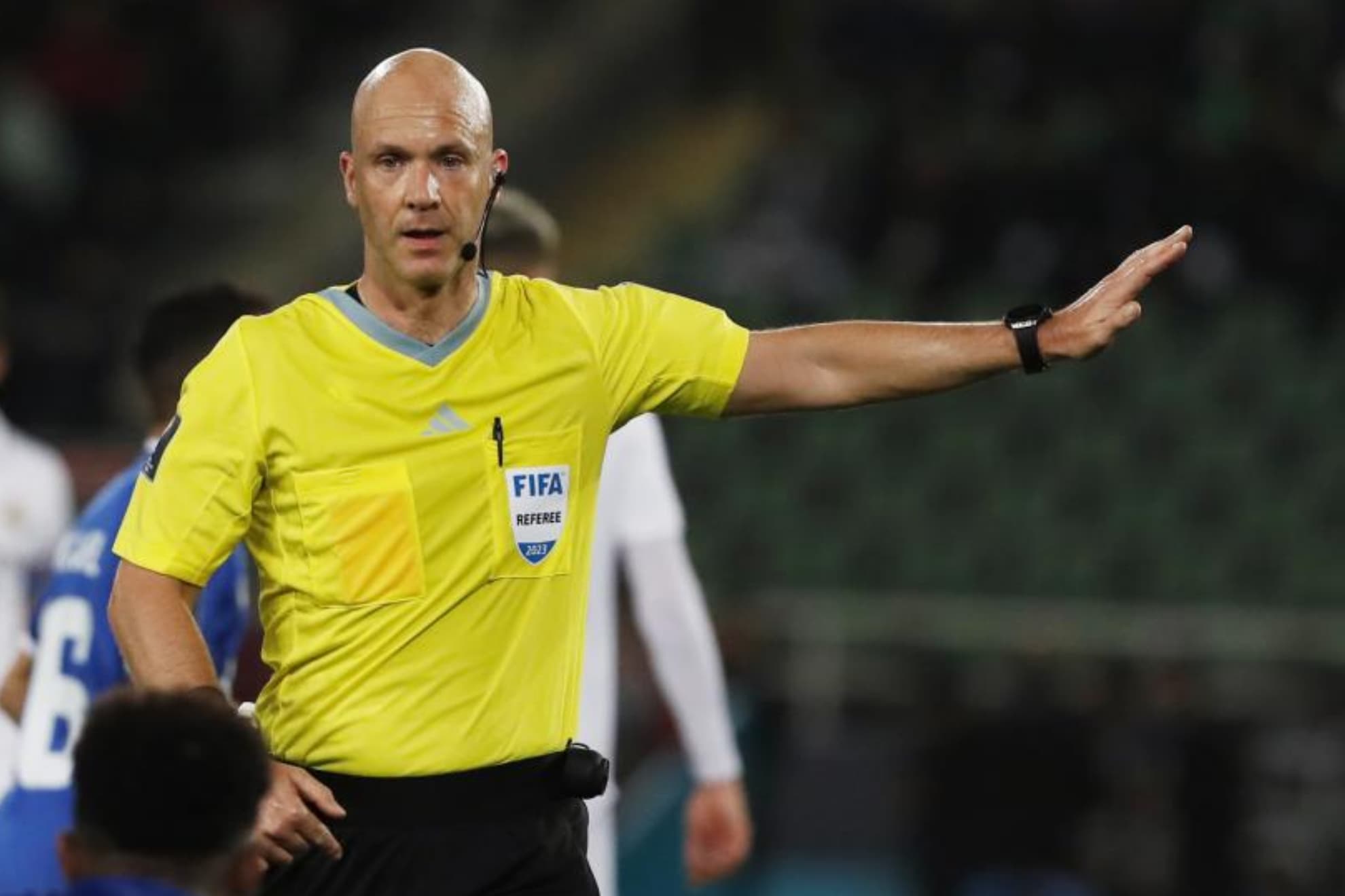 Quién es el árbitro del Portugal - España: trayectoria y partidos de Anthony Taylor