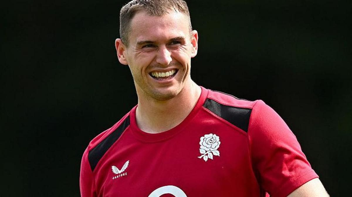Roebuck in for Furbank as England face back-three juggle