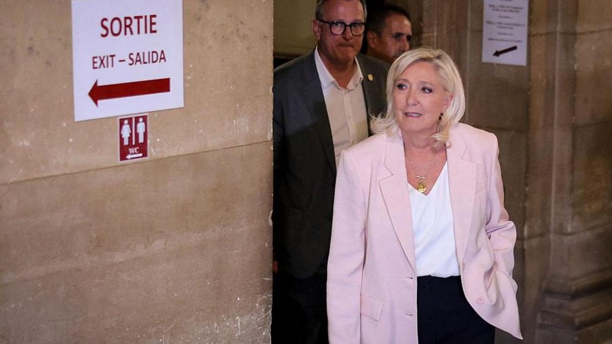 Marine Le Pen to run for French presidency and appeal conviction in top court