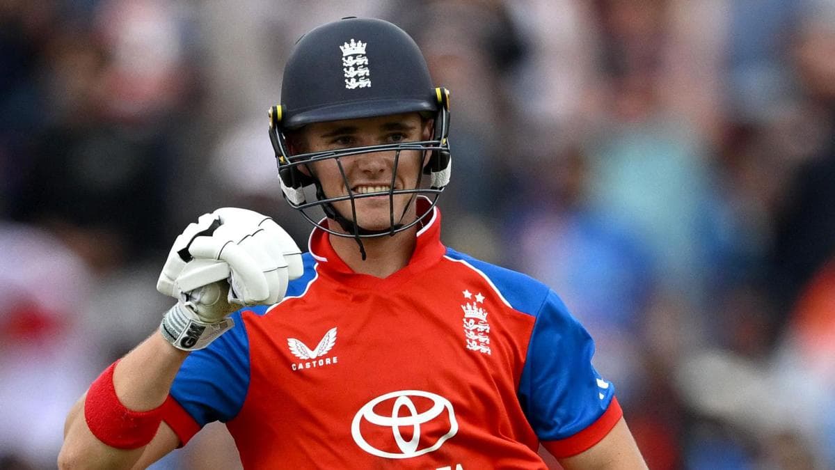 England unchanged for third T20 against India