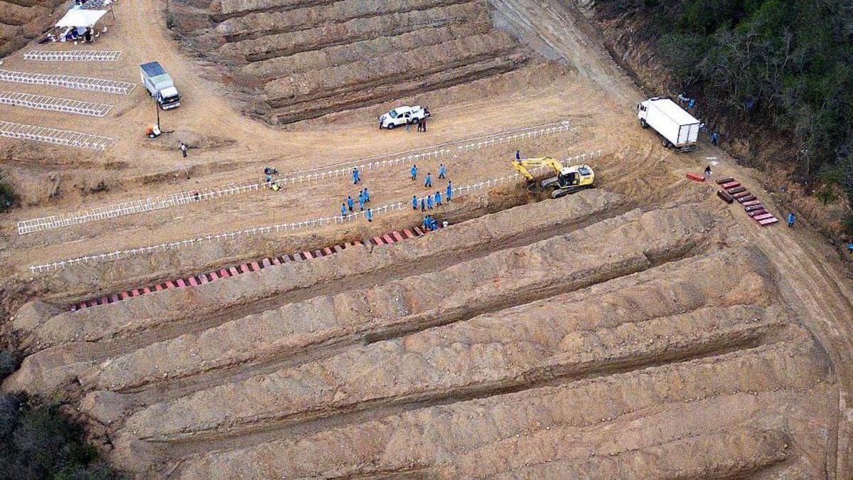 El cementerio de emergencia en el que Venezuela entierra a los muertos tras los terremotos