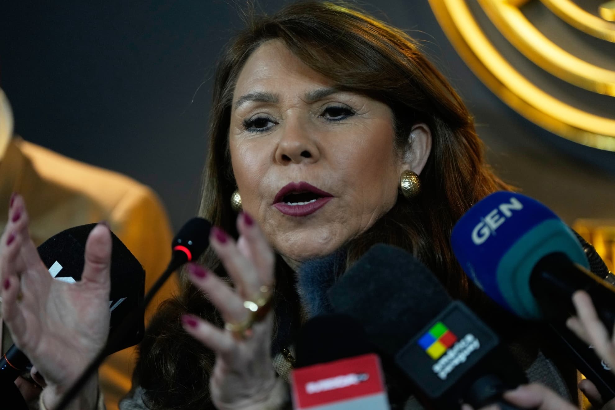 Celeste Amarilla vuelve a insultar a Mbappé: "Este hijo de puta le negó la mano a Orlando Gill"